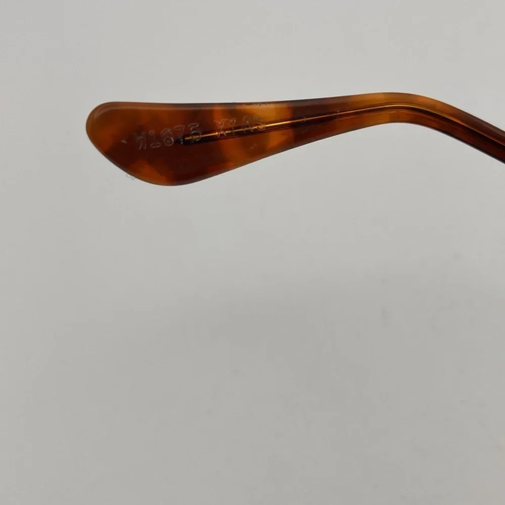 Vintage Ray Ban W1675 Classic Metals Sunglasses Tortoise Shell